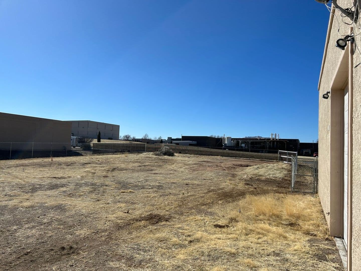 6741 Corsair Ave - 6741 Corsair Ave Unit A - Warehouse and Yard, Prescott, AZ 86301 · foto 6