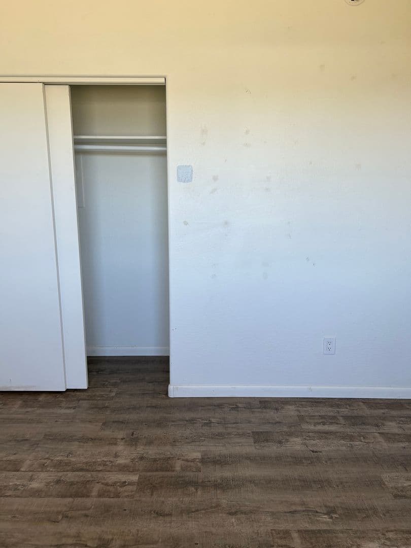 6221 E. Copper Hill Drive - Upstairs & Downstairs (Entire Property), Prescott Valley, AZ 86314 · foto 7