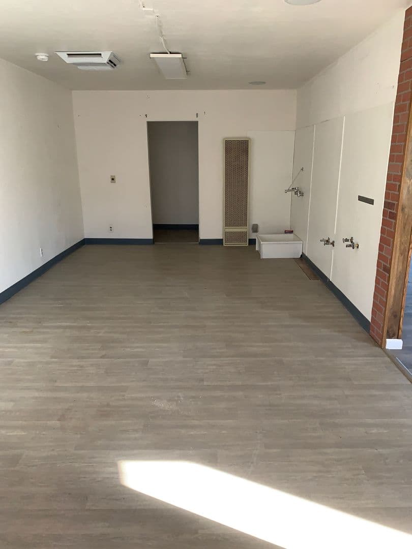 13276 Central Avenue, Mayer Plaza, Mayer, AZ 86333 · photo 4