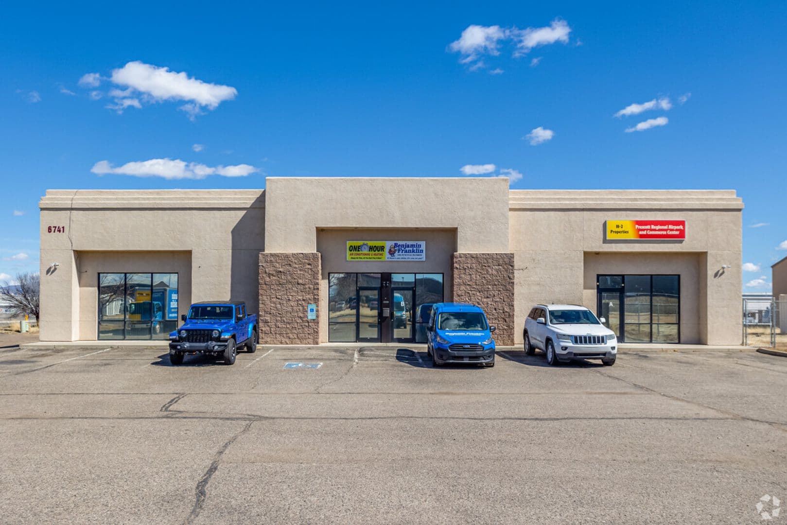 6741 Corsair Ave - 6741 Corsair Ave Unit A - Warehouse and Yard, Prescott, AZ 86301, espacio comercial en renta · foto 1
