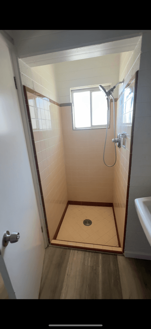 10050 S. State Route 69 / 10052-13290 Central Ave - 10050 State Route 69 - Apartment - Waitlist - Mayer Plaza, Mayer, AZ, Mayer Plaza, Mayer, AZ 86333 · photo 4